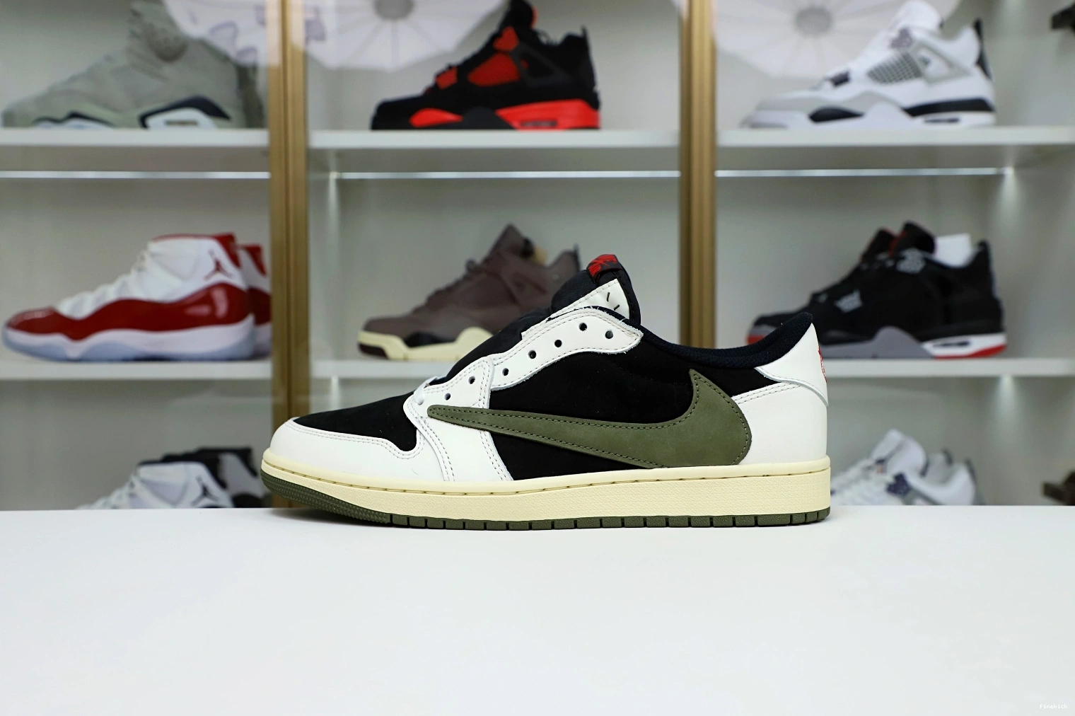 JORDAN LOW 1 “Olive” OG TRAVIS AIR NIKE SCOTT X 1006